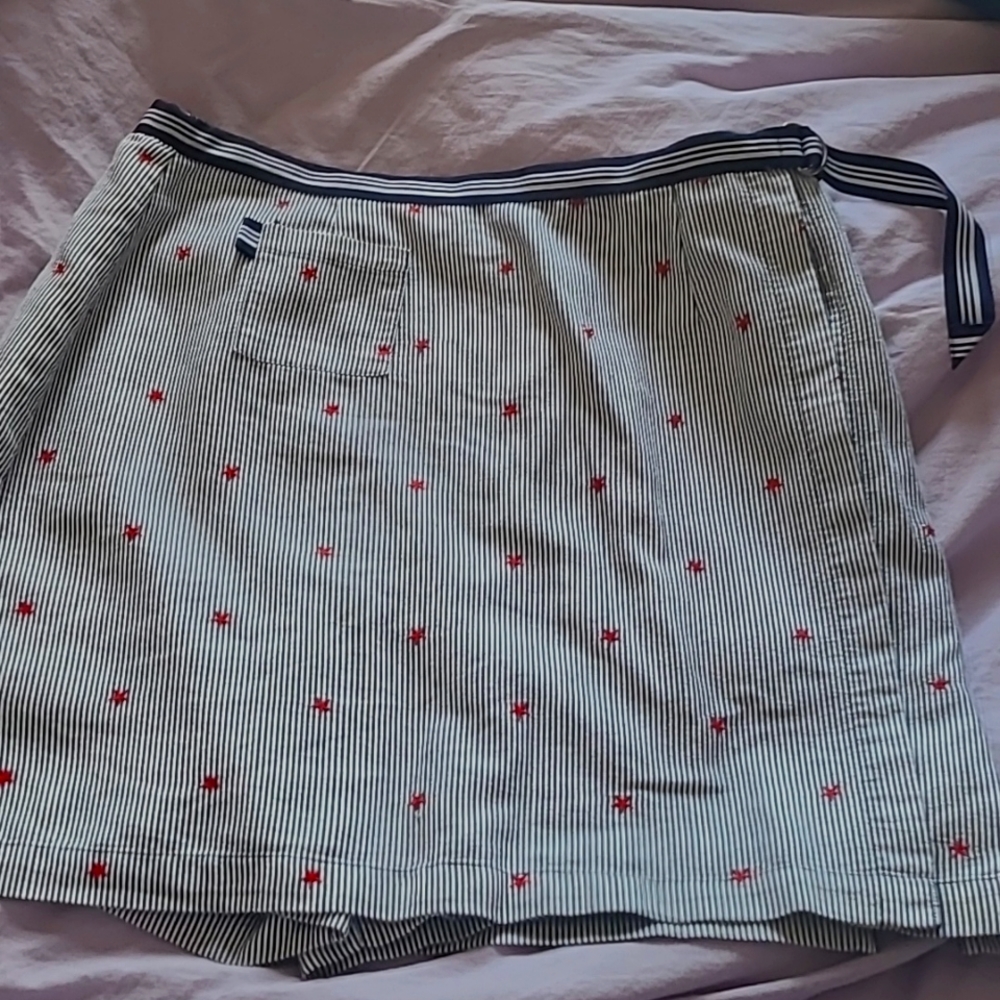 skirt,  blue stripes red stars . Ideal for 4th of July maybe 😉